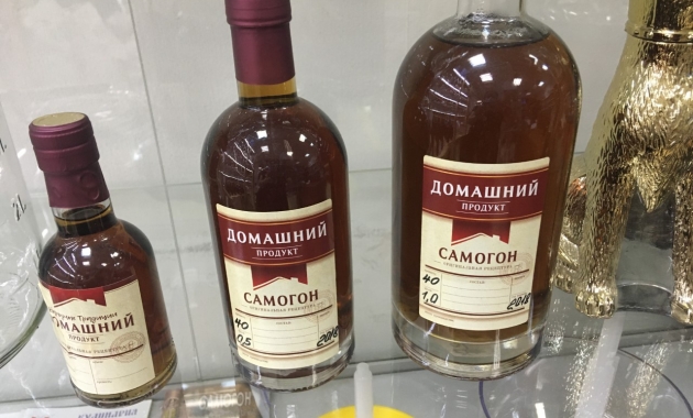 ロシアで大人気！
自家製蒸留酒「サマゴン」とは？