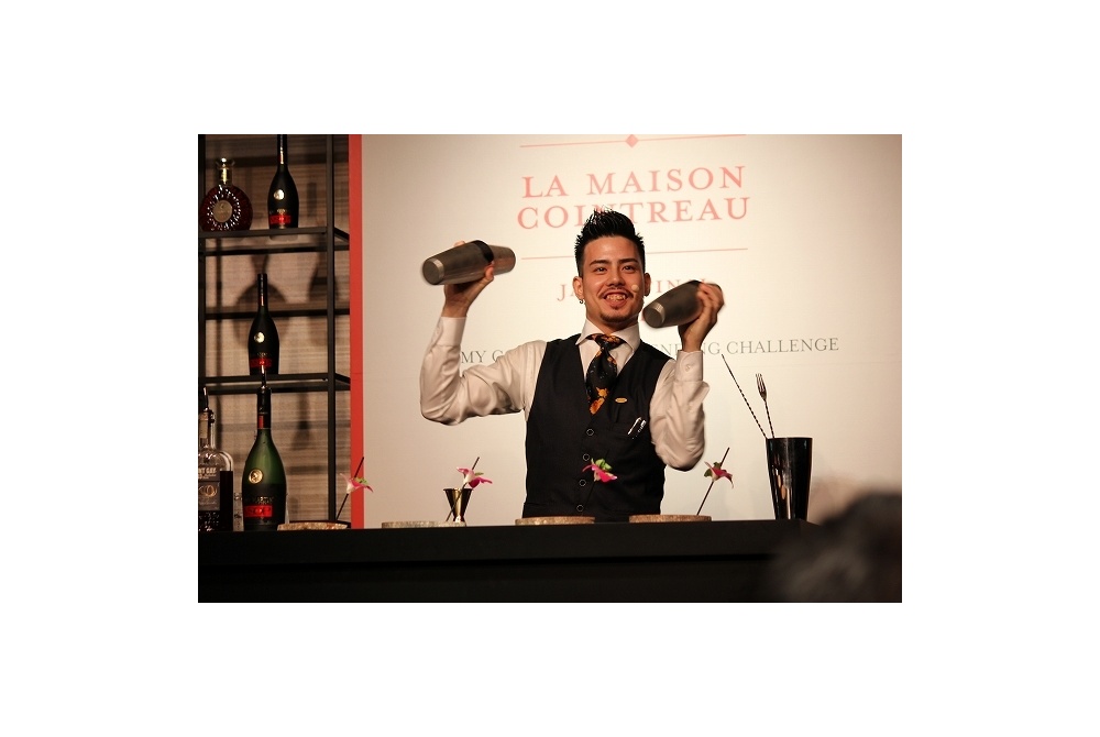 徳満亮太さん／Bar agréable（大阪）