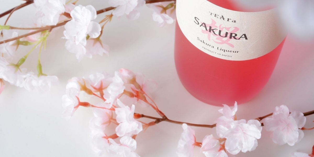 桜の葉のリキュール「TEAra SAKURA」が
3月23日（月）より全国新発売！
