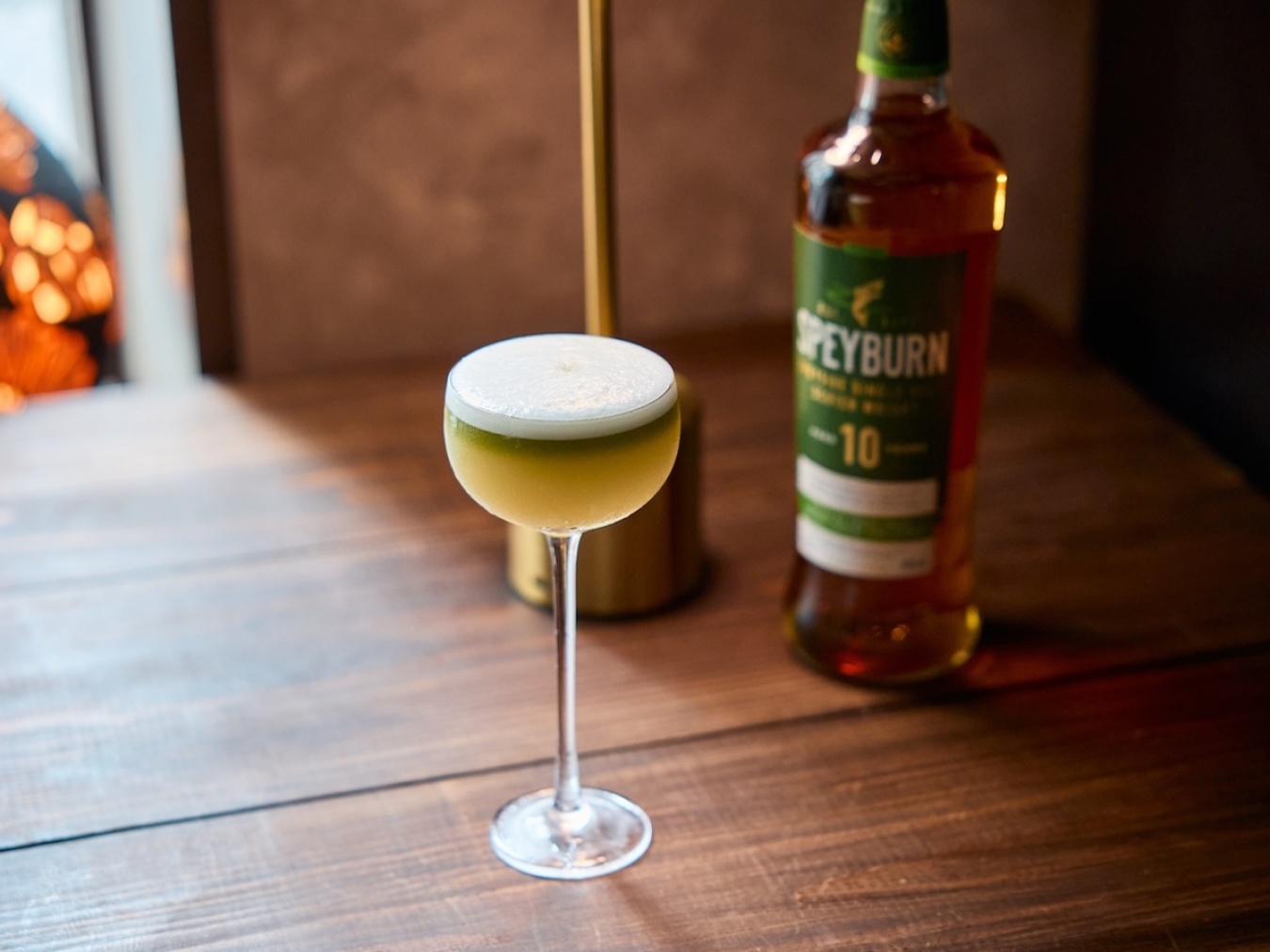 焼き鳥との相性も抜群!SPEYBURNに抹茶を効かせた「ウイスキーサワー」。