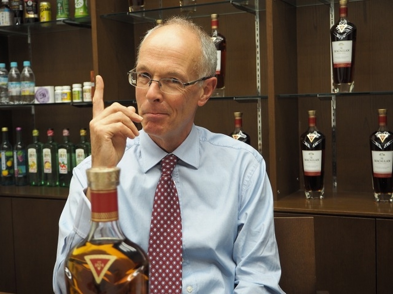 ザ・マッカランのファイン＆レアウイスキー担当ディレクターであるデイビッド・コックス氏。