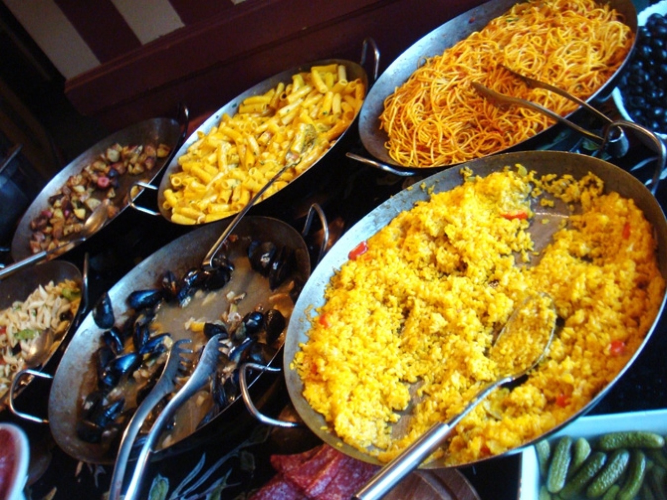 おつまみビュッフェ。