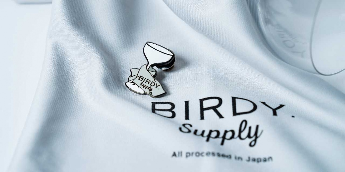 キャンペーン賞品:オリジナルピンバッジ(非売品)