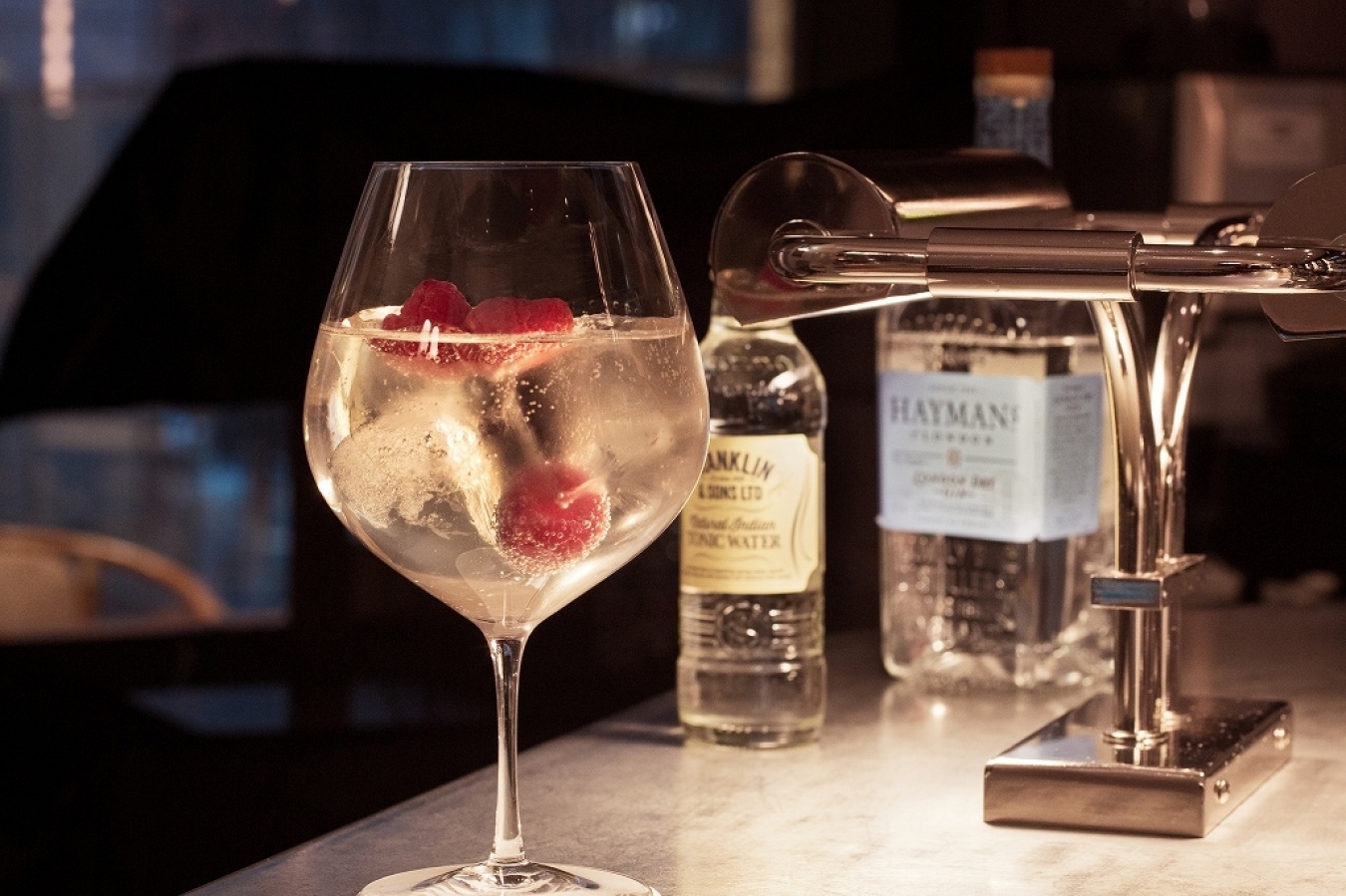 ロンドンのHAKKASANでも人気の「ヘイマンズ・ジン＆トニック」