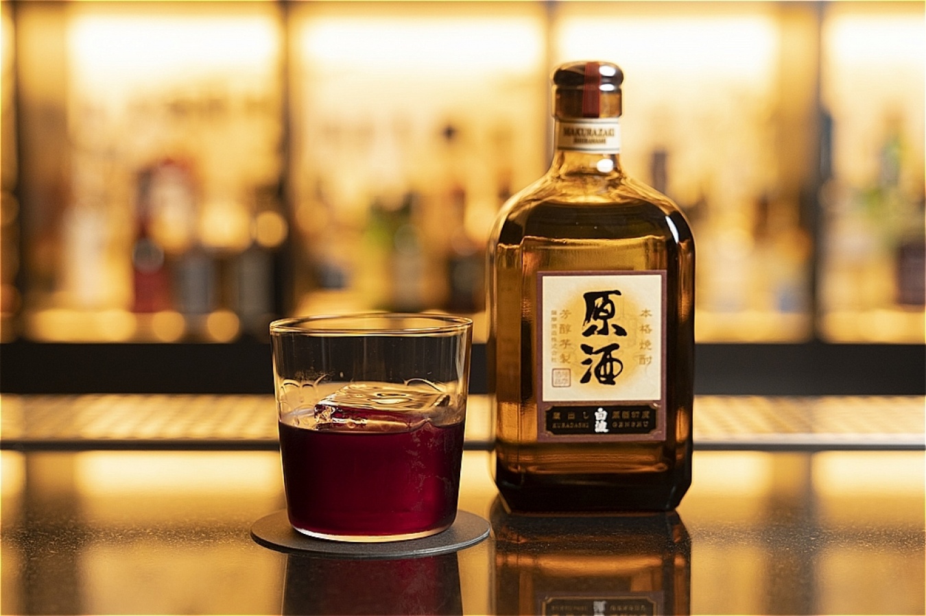 「Okinawa Sweet Potato Old Fashioned」by Don Lee／薩摩白波 蔵出し原酒、焼き紫芋、麹、水（スーヴィードで抽出）