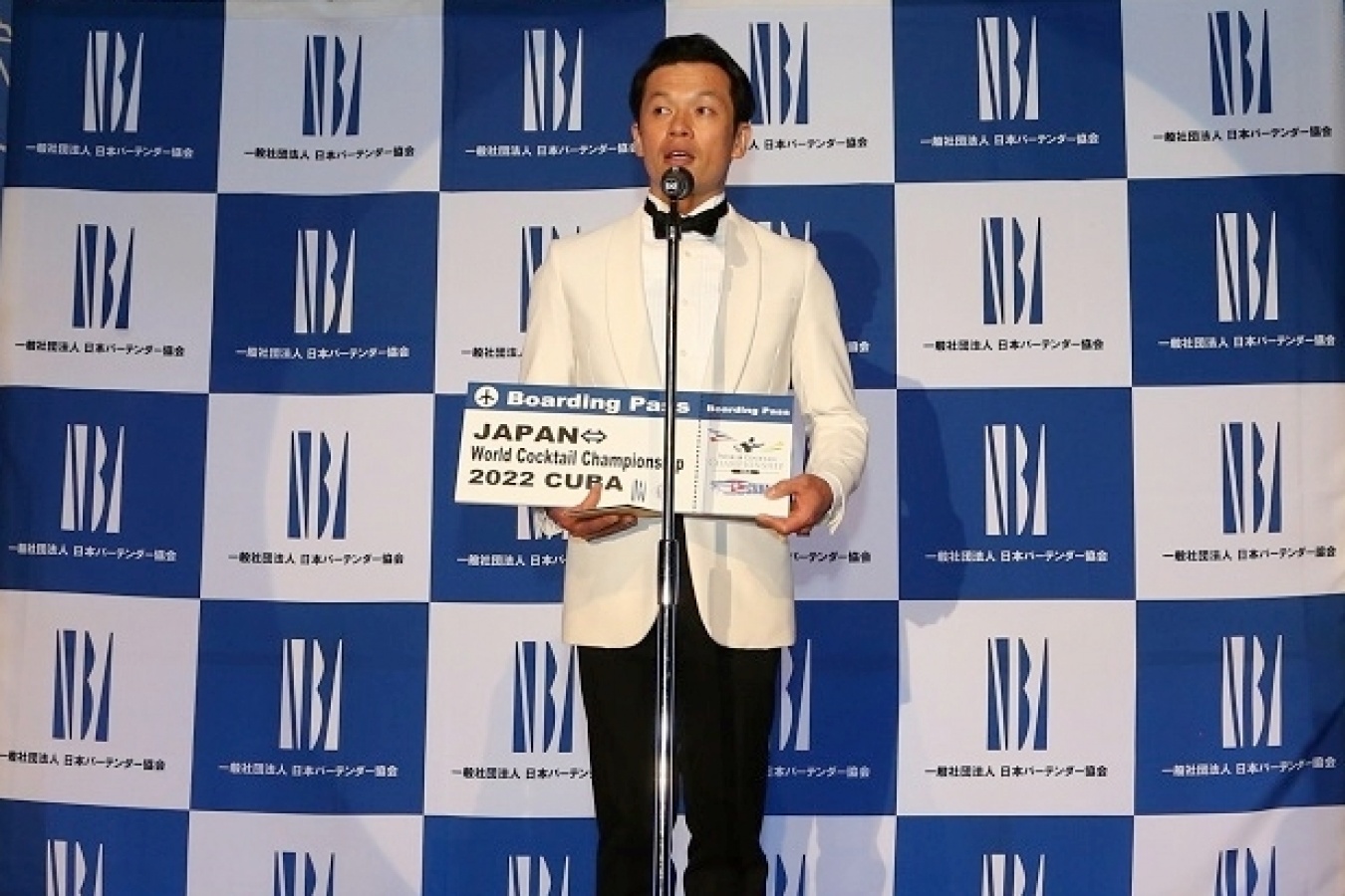 World Cocktail Championship 日本代表の座を射止めた森﨑和哉さん。