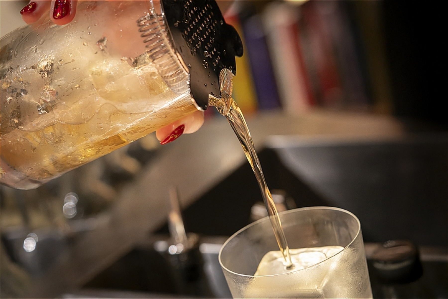 カクテル＆バー最新トレンド予測。
2024年はきっとこうなる！？
