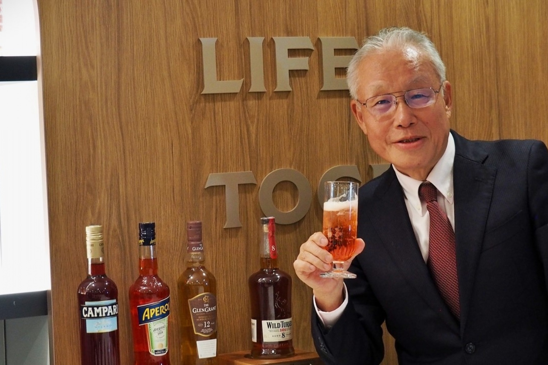 輸入洋酒企業代表インタビュー
バー＆カクテル業界の未来！