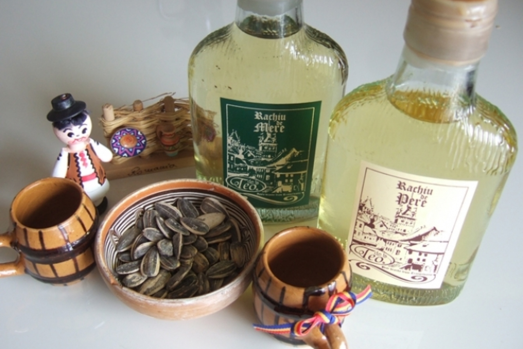 日本人はほとんど知らない、
ルーマニアの地酒「ツイカ」。
