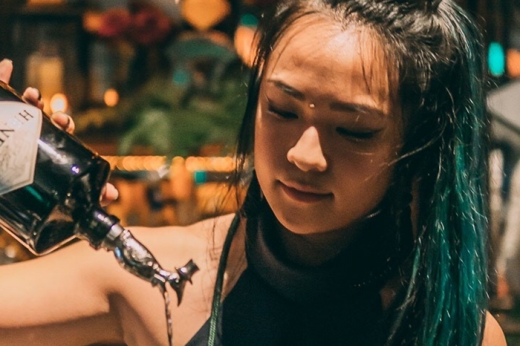 ヘンドリックス ジン
1日限りのゲストバーテンダーナイト開催！