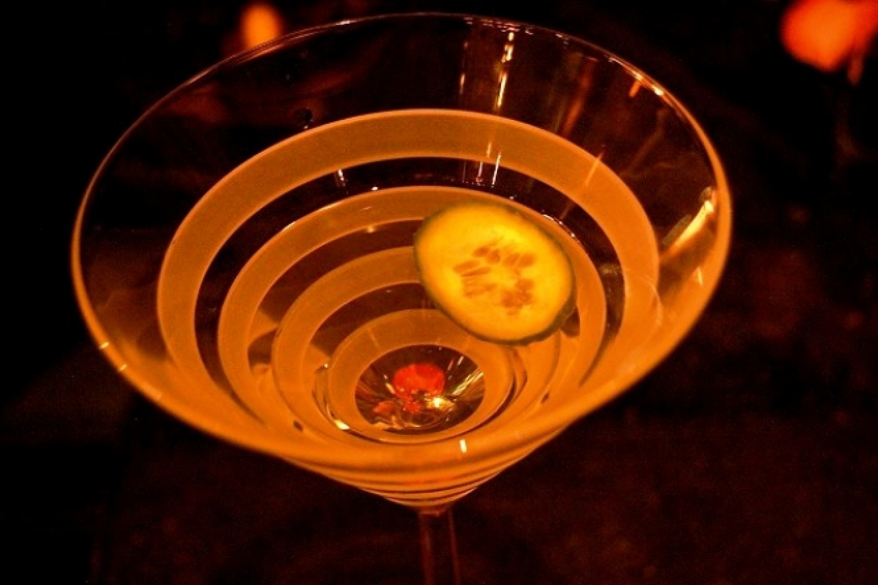 パリの美意識を刺激する
オリエンタルカクテルとは！？