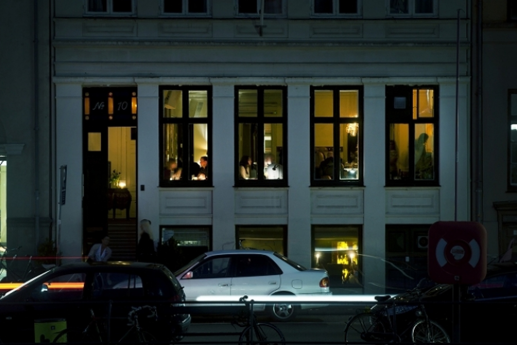 デンマーク、コペンハーゲン発
カクテルバーの先駆者「RUBY」へ。
