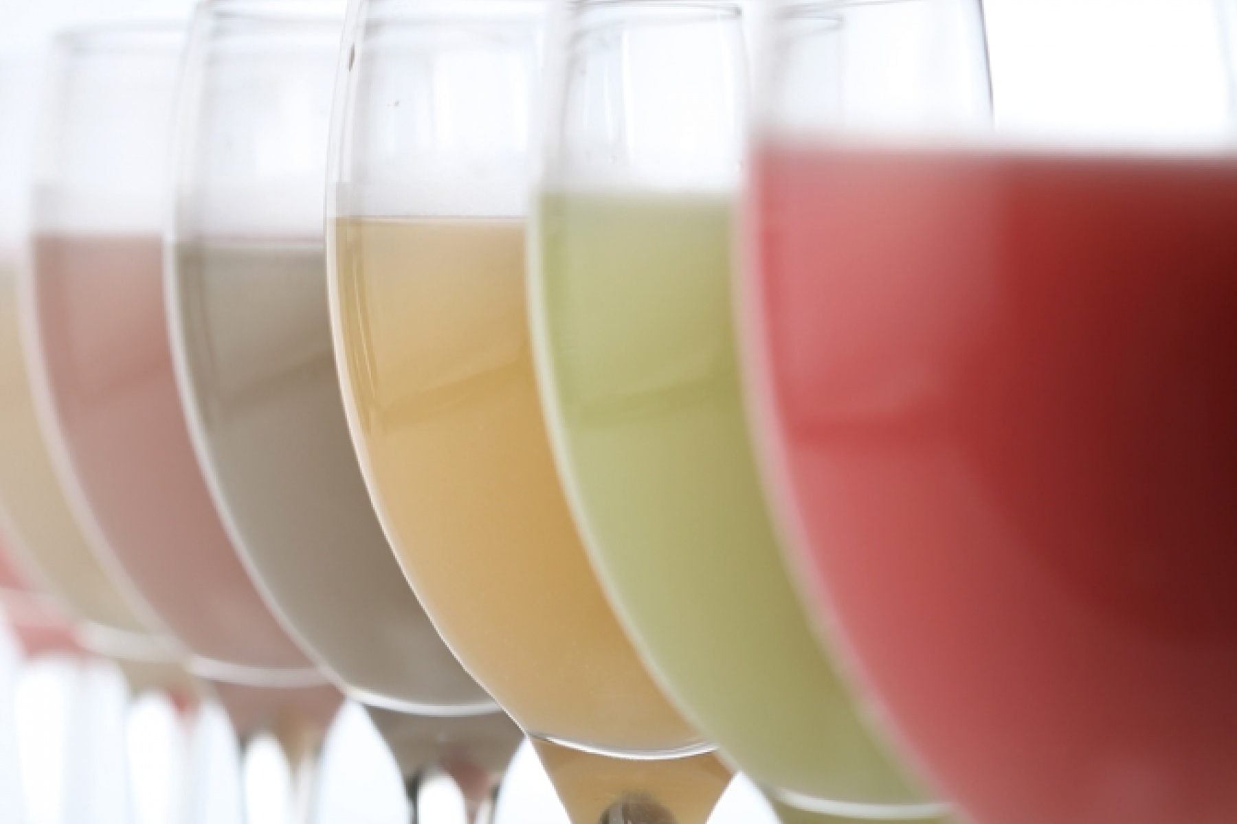 本場韓国でも一大ムーヴメント。
マッコリ、人気再沸騰の秘密。
