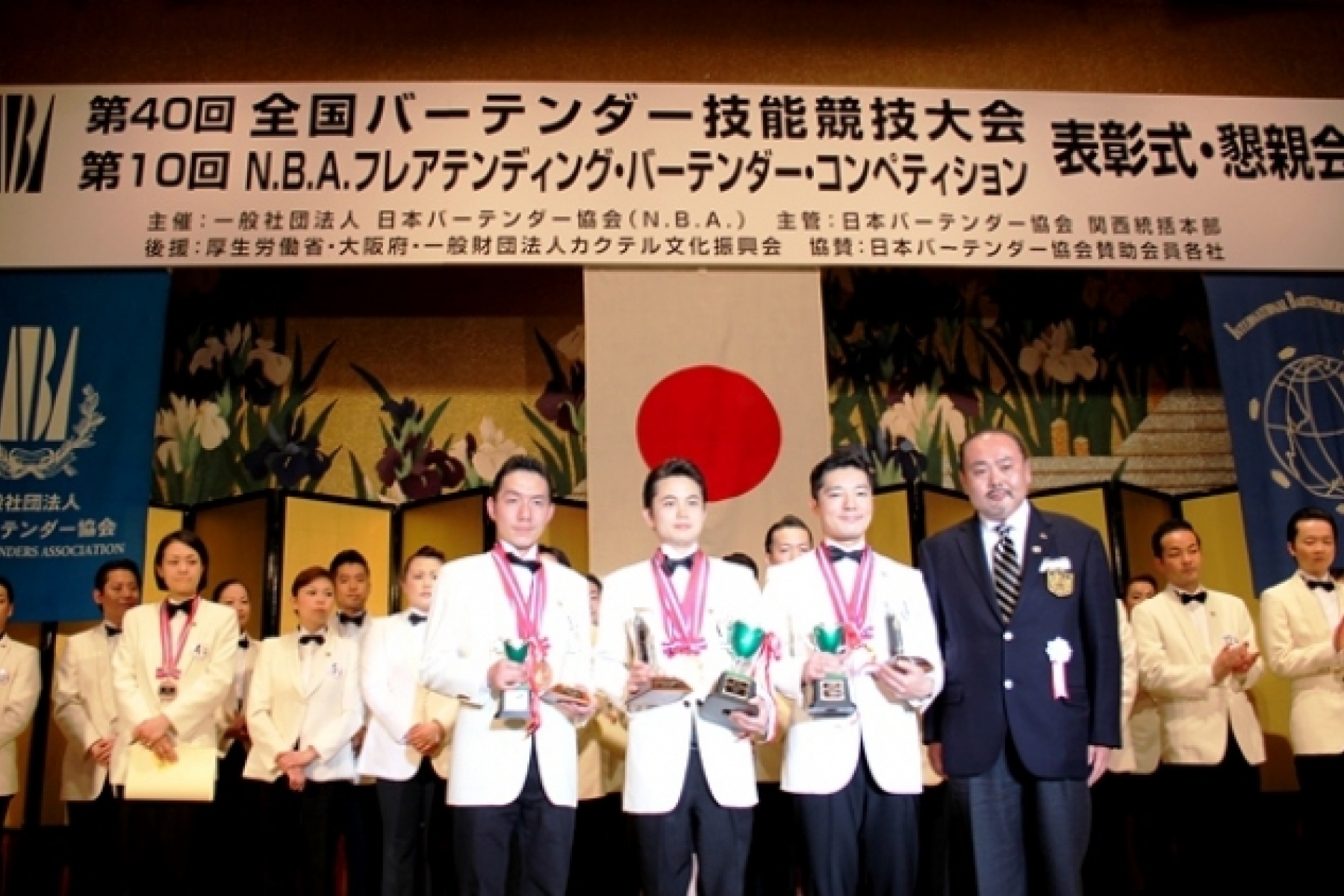 全国バーテンダー技能競技大会
第40回の覇者は、松尾一磨氏！