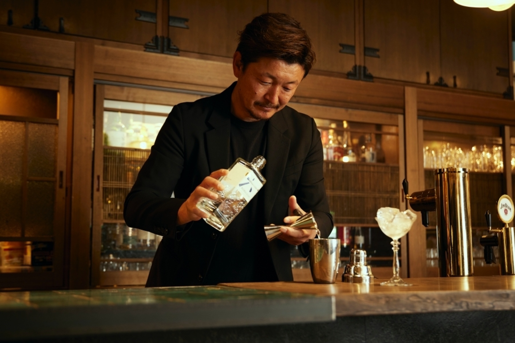 独立開業支援制度も魅力！
「バーテンダー」「経営者」としてのキャリアを磨ける仕事！