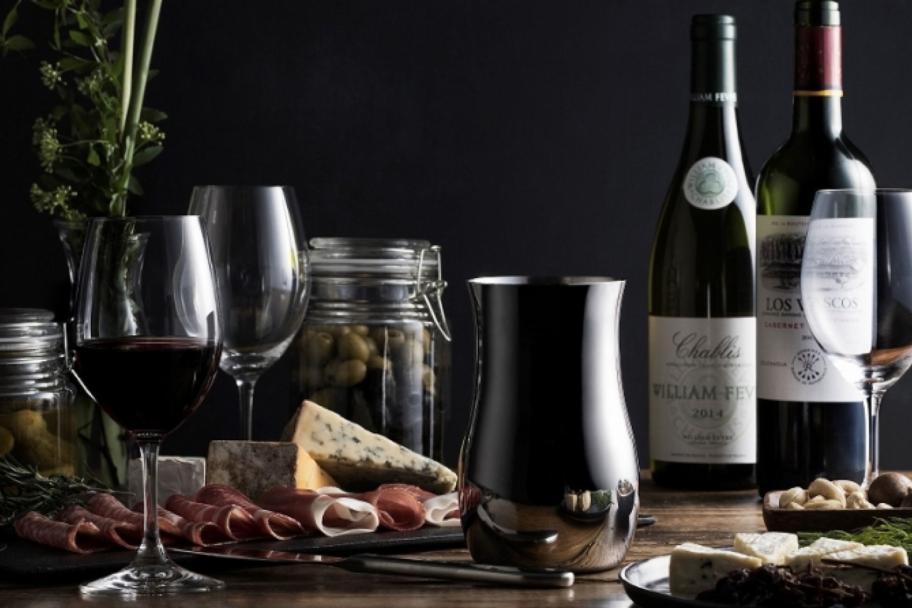 10～20回のスワリングでOK、
「Birdy デキャンタ」新発売！
