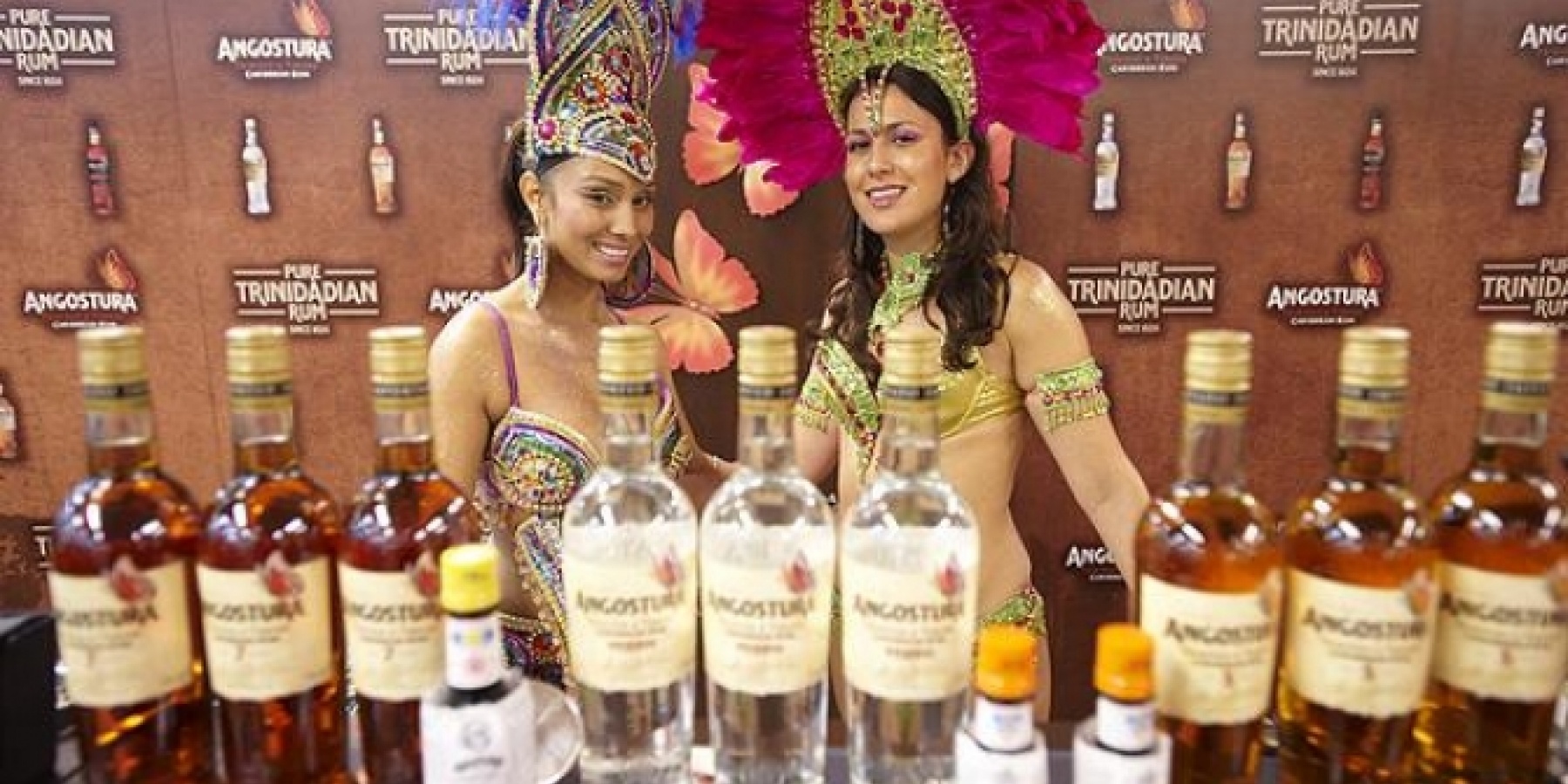 「UKラムフェスト2011」開催
主催者のラム大使に直撃！
