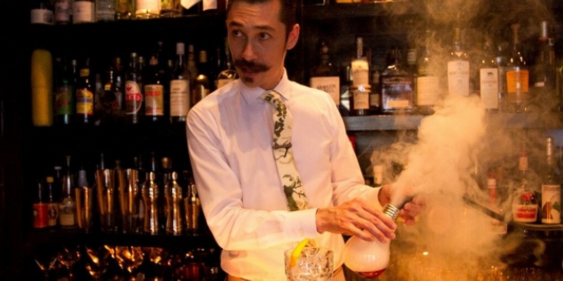 ルーツはブラジルと日本。
世界基準の個性派バーテンダー。
＜後編＞
