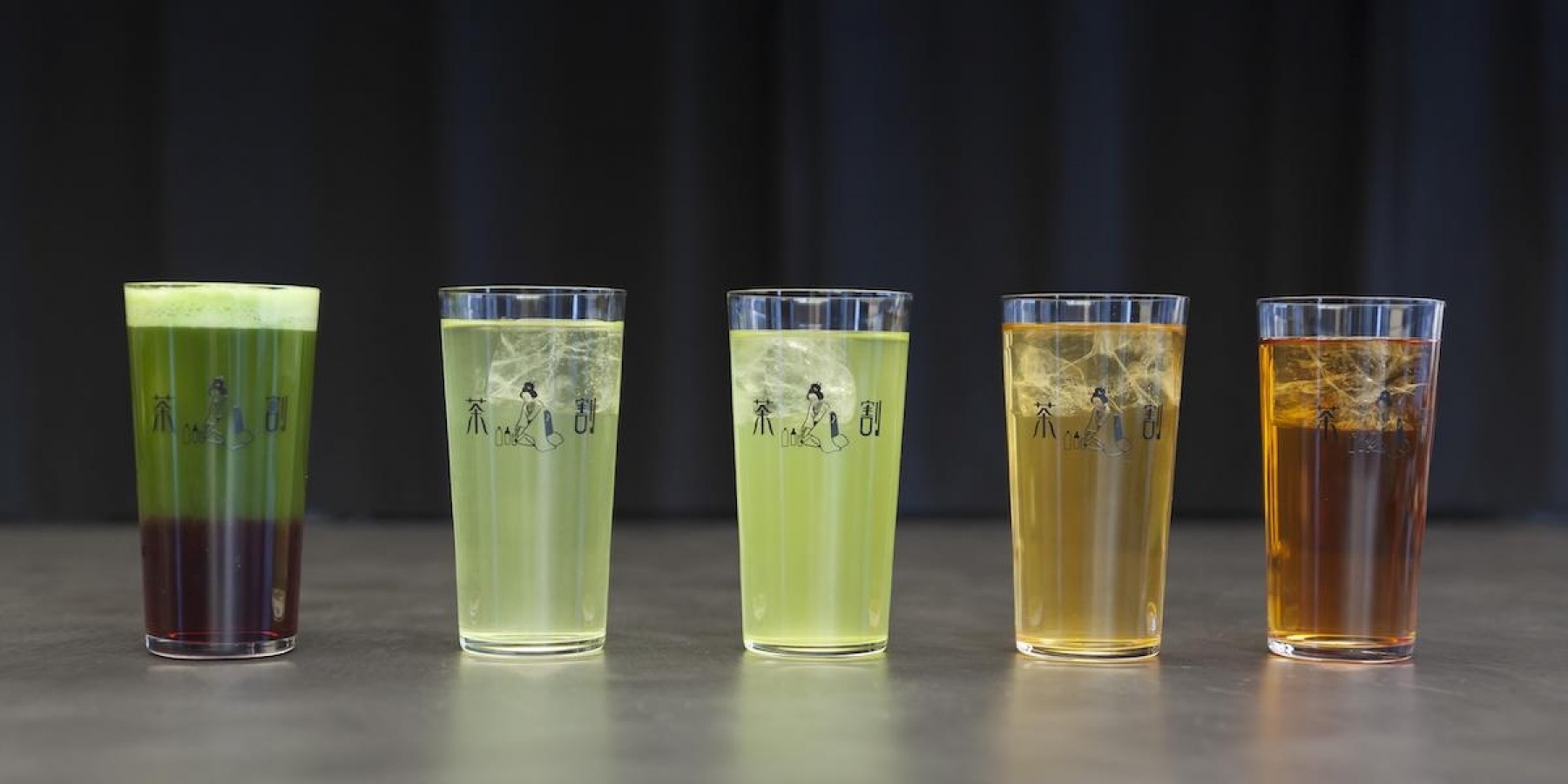 お茶とお酒のイイ関係＜後編＞
10種のベースと10種のお茶で100のお茶割り！