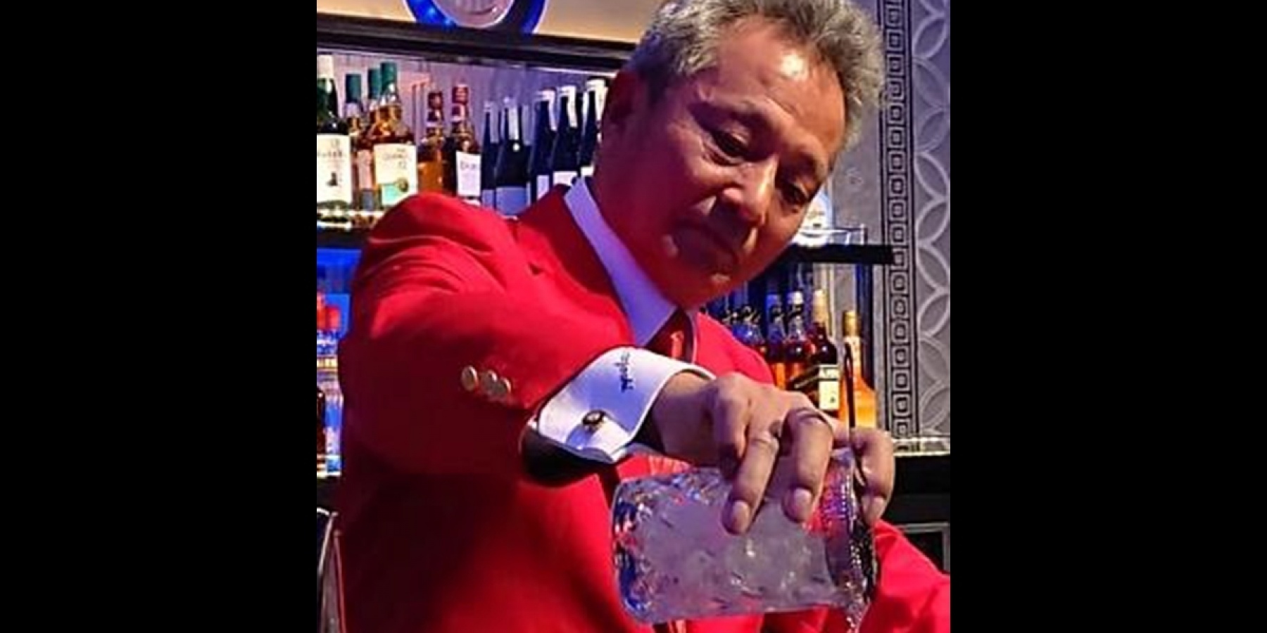 「BAR 倉吉」倉吉浩二氏
卓越した技能者『現代の名工』を受章！
