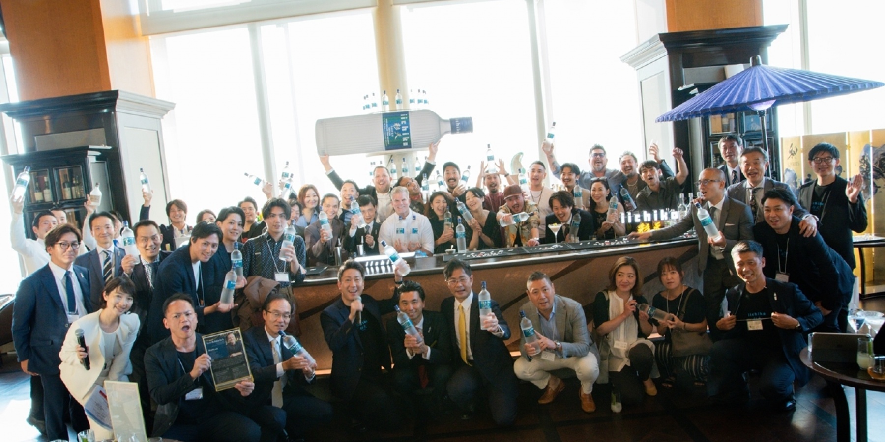 本格麦焼酎「iichiko彩天」
2025年6月17日、日本デビュー！
