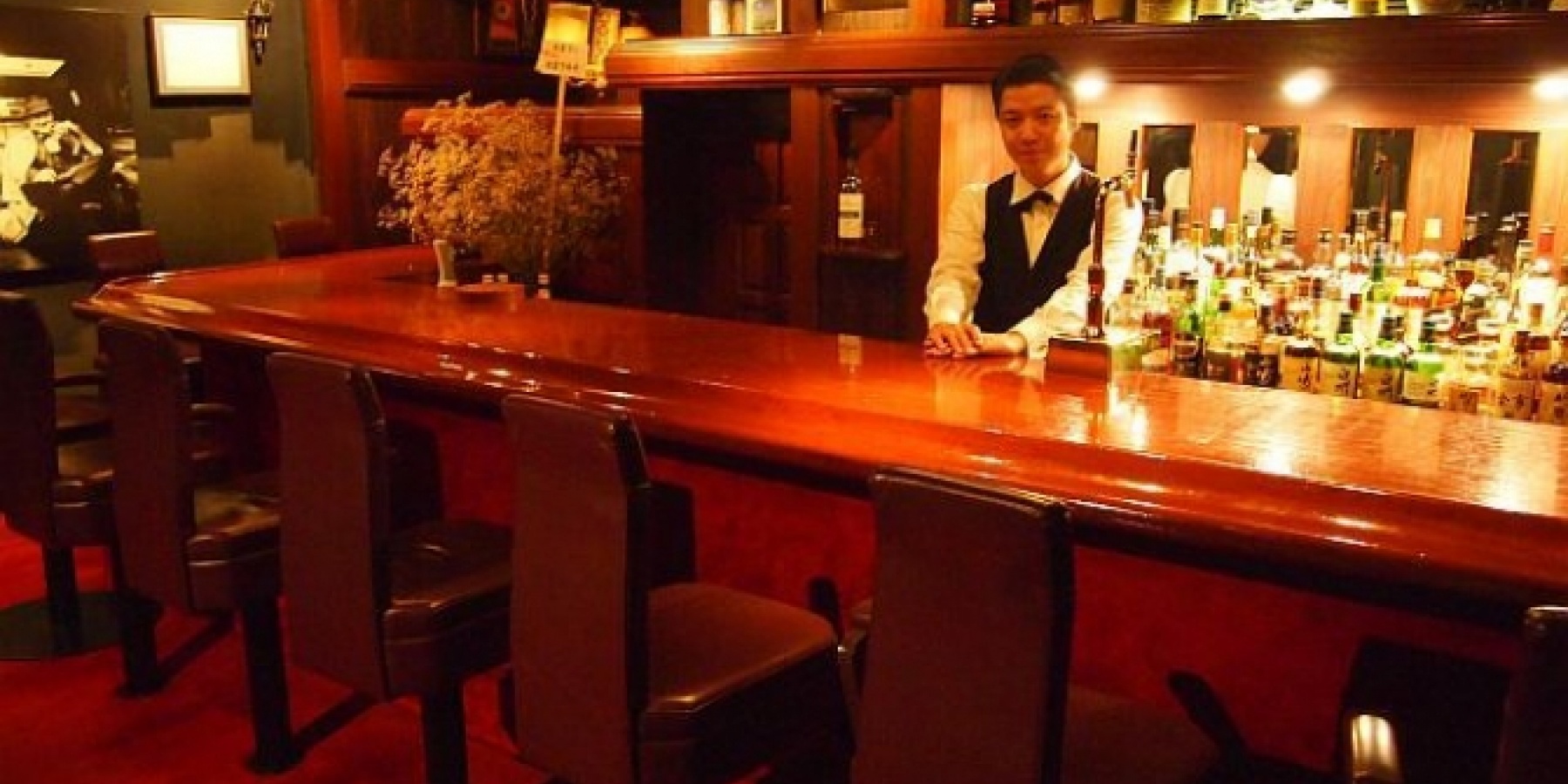 1977年開業、老舗バー「木家下」が、
「Kokage」となって新生オープン！