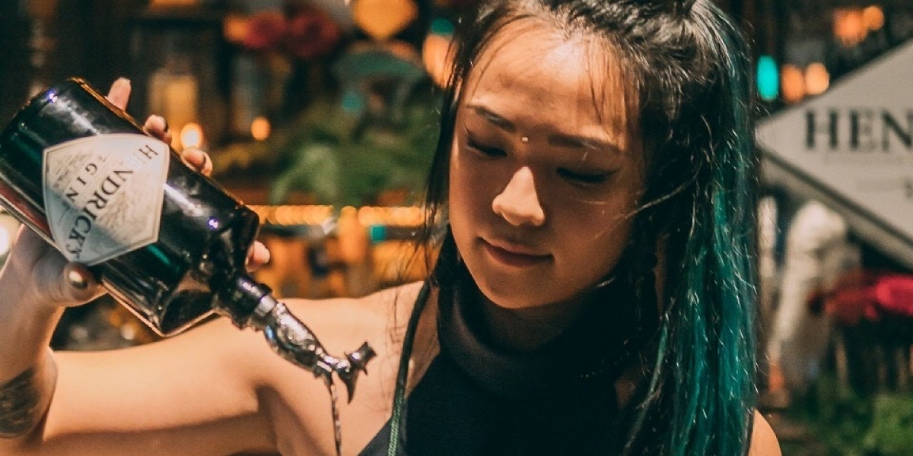 ヘンドリックス ジン
1日限りのゲストバーテンダーナイト開催！