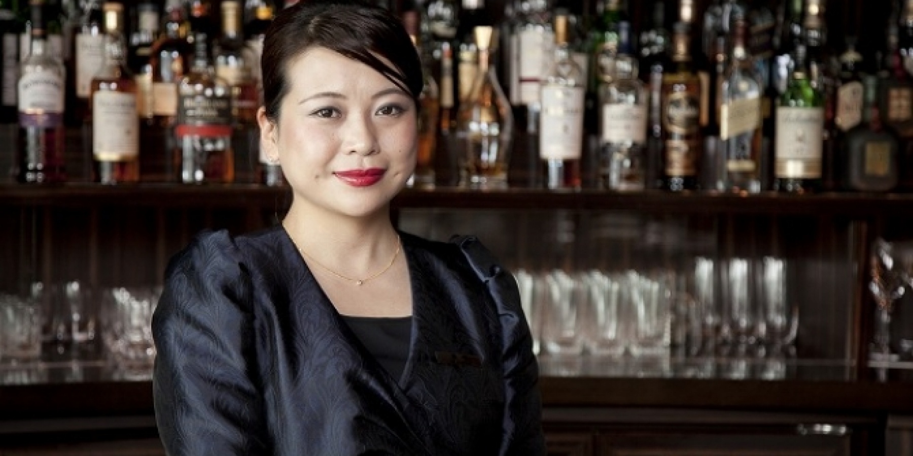 日本人女性として初の戴冠！
世界一へのバー・ストーリー。
＜前編＞