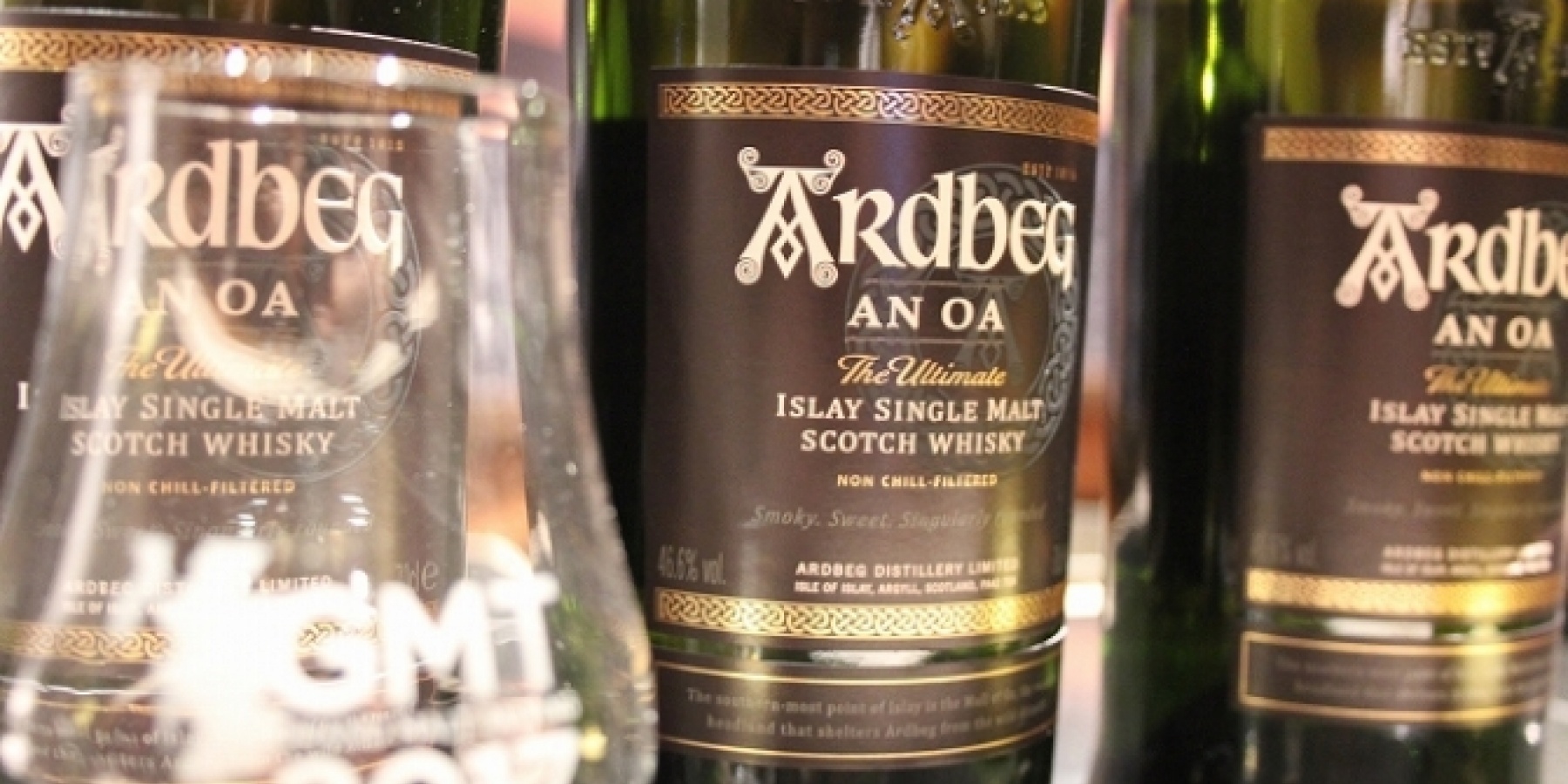 10年ぶりの定番ラインが新登場
「アードベッグ アン・オー」！
