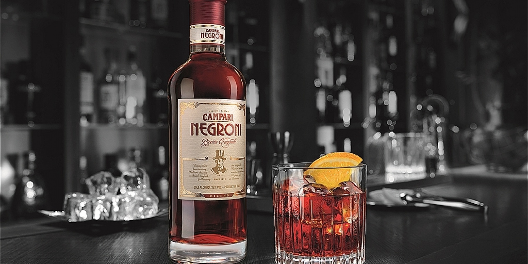 王道にして定番のボトルドカクテル
「カンパリ ネグローニ」新発売！ 
