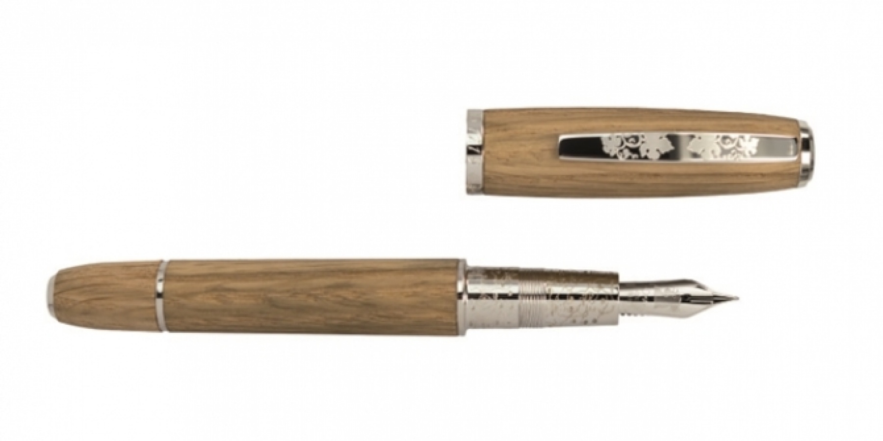 キャンティ・クラシコの
熟成樽を使った高級万年筆！
