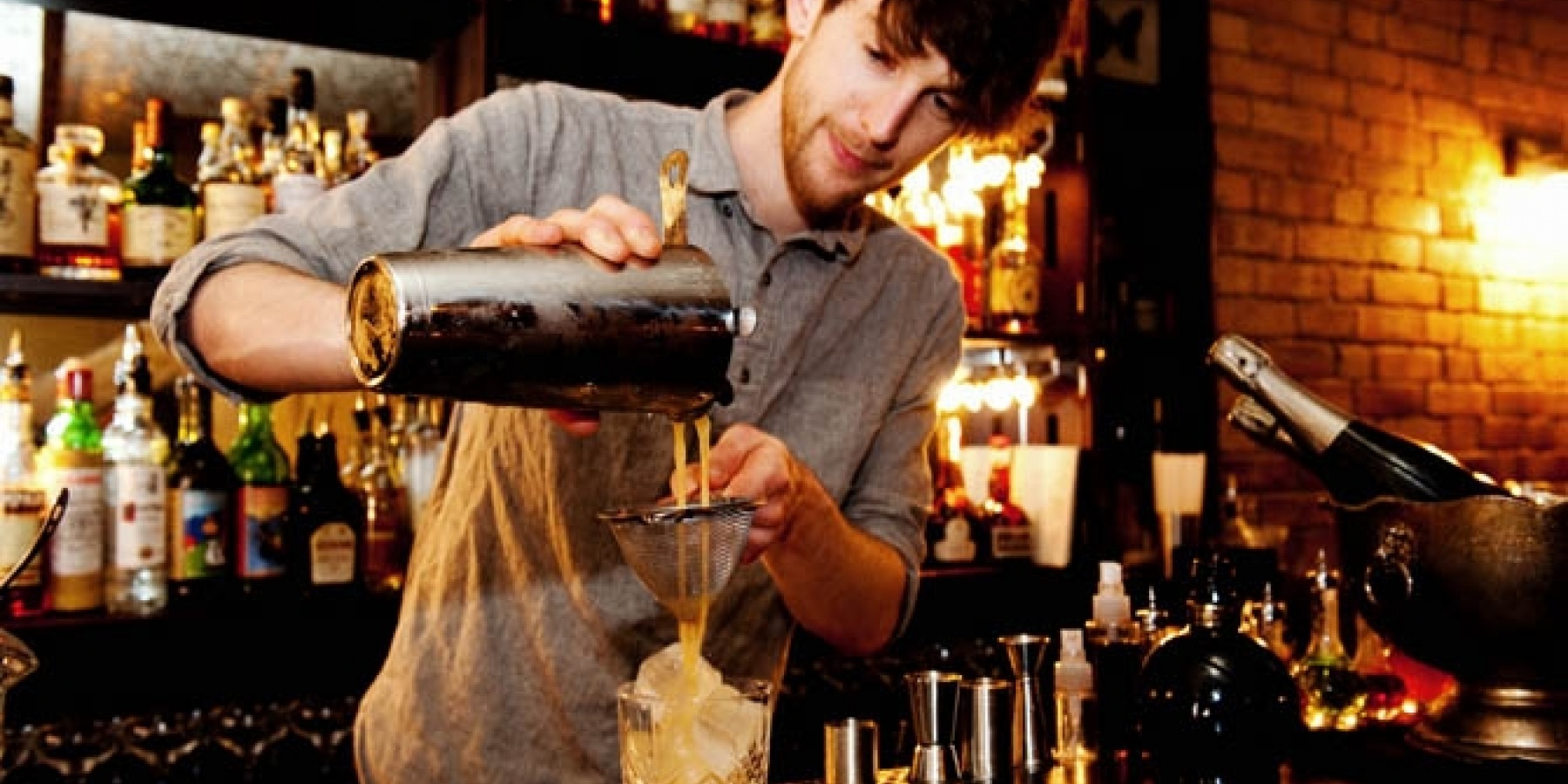 ロンドン・チャイナタウン発、 
Speakeasy、だけど有名バーへ。
 ＜前編＞