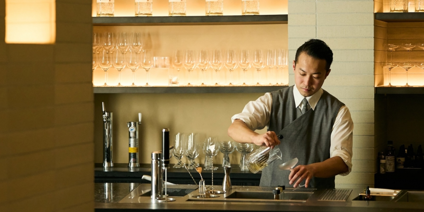 LOOPS：高輪に誕生した新感覚ラウンジで、
モダンにツイストしたカクテルを。- 前編 -