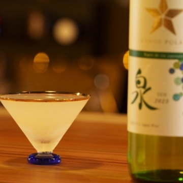 ヘネシー X.O」の150周年へのオマージュ 巨匠フランク・ゲーリーによる