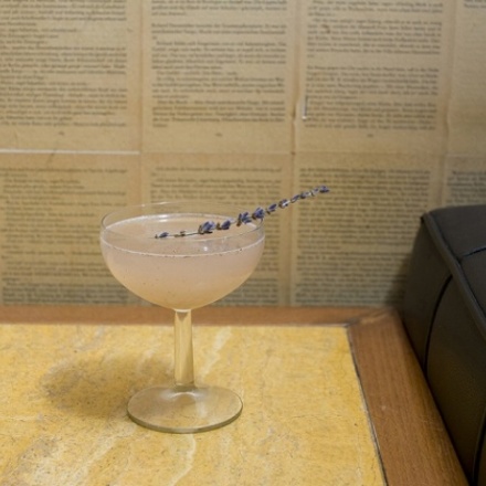 ラベンダー・ギムレット