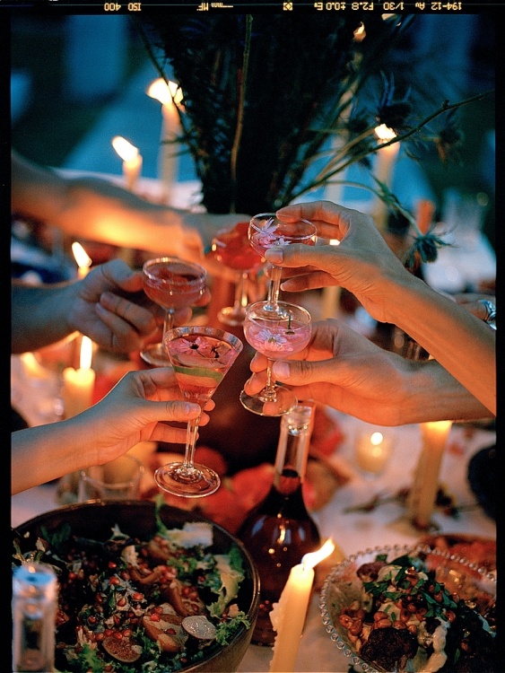 ＜マルーン5（Maroon5）のボーカリストがオーナー ＞ カリロサ ロサブランコ テキーラ 40％ 750ml 100％ブルーアガヴェ テキーラ MAROON5」のアダムがプロデュース、 ピンクのテキーラ「CALIROSA」日本上陸！ ｜News!News!News!｜Drink Planet