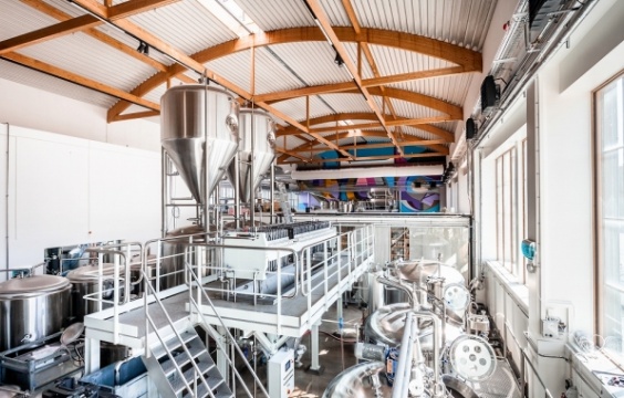 元「noma」のシェフが手がける
クラフト蒸溜所「Empirical Spirits」って？
