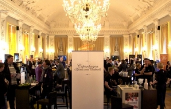 ブーム最前線！デンマーク初、
カクテルフェア会場に潜入！
