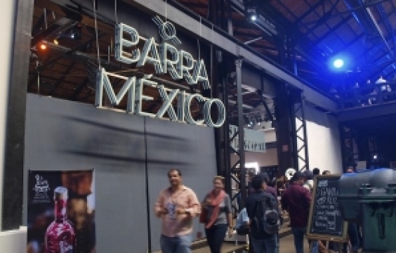 ラテンアメリカ初のバーショー
「Barra México」に潜入！