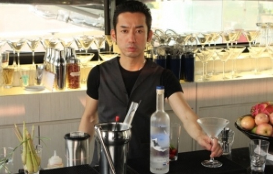 ミクソロジストの北添智之さん、
拠点をシンガポールに！
