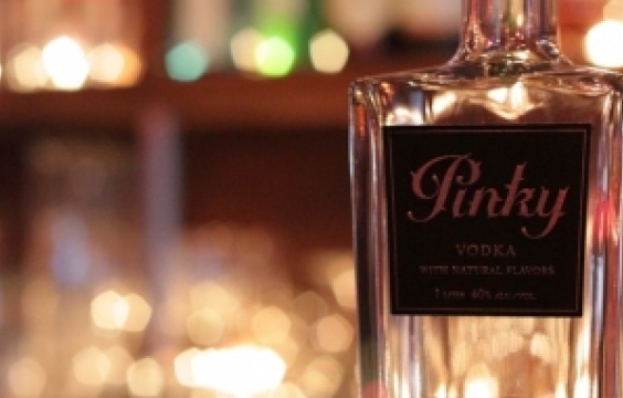 米国発、まるでパフューム！
セクシー系「ピンキー・ウオッカ」って？