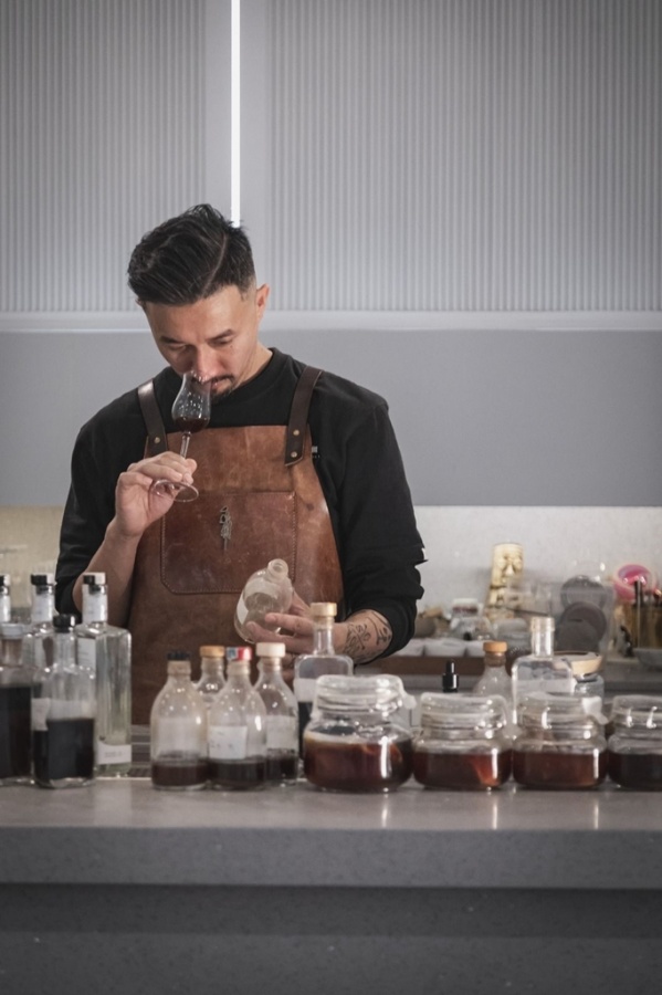 ヨーロッパ帰りの香港人バーテンダー、キット・チョンさん。