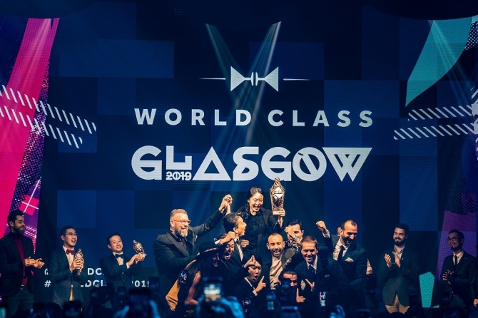 ワールドクラス 2019 グローバルファイナルの優勝決定シーン。写真中央がチャンピオンのバニー・カンさん！