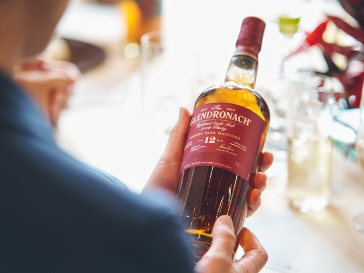 マスターブレンダーのレイチェル・バリー博士来日！ 「グレンドロ