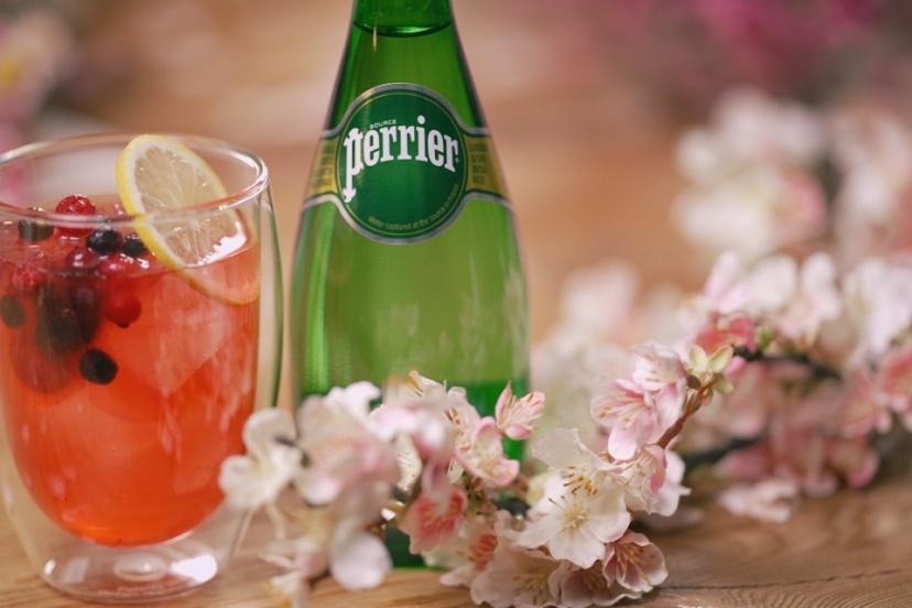 ペリエ X THE HARBS 斎藤麻美氏自宅で楽しむカクテル編 | 世界のペリエ
