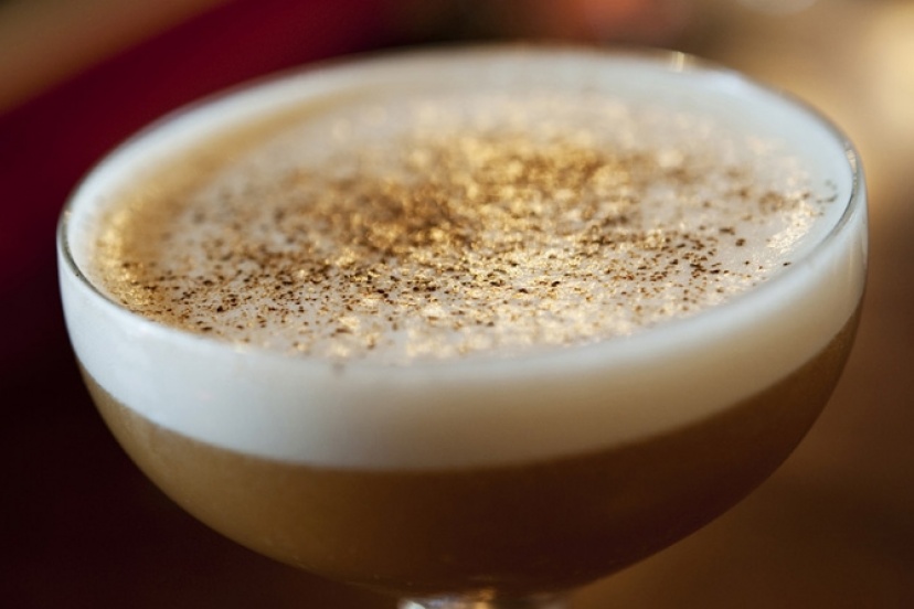 Liquorice Whisky Sour リコリス ウイスキーサワー Tony Conigliaro トニー コニグリアーロ Cocktails Drink Planet