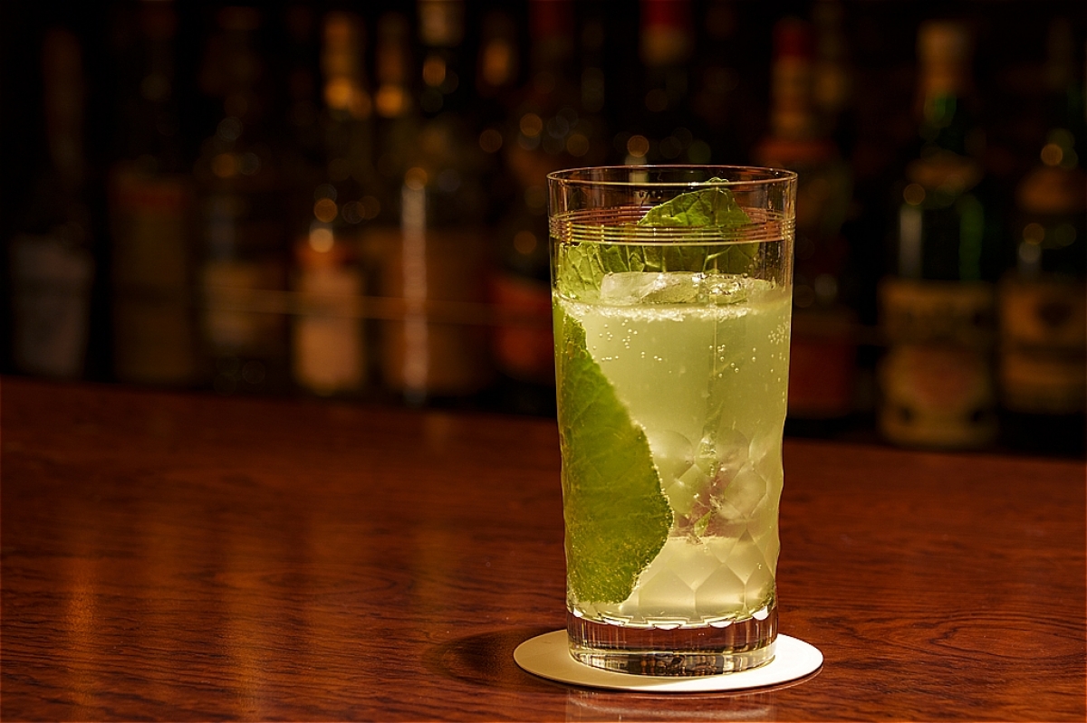 Wasabi Leaf Gin & Tonic<br>葉わさびのジントニック