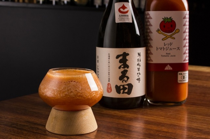 Bloody Mary in Hokkaido<br>シゼントトモニイキルコトのトマトジュースと北海道産純米酒のカクテル