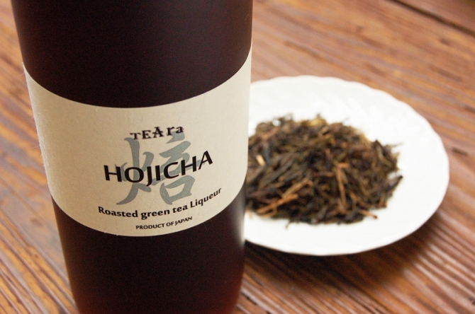 世界初のほうじ茶リキュール
「TEAra HOJICHA」新発売！
